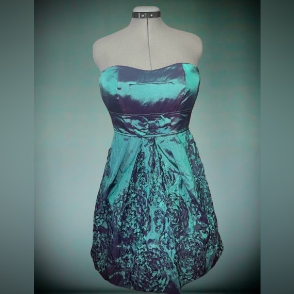 NWT, Ruby róż strapless iridescent cocktail dress, Sz 7